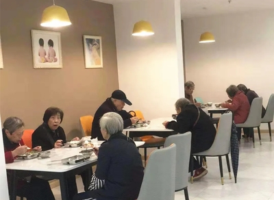 重慶 構建多層次養老服務體系，推進居家、社區、機構養老服務協調發展