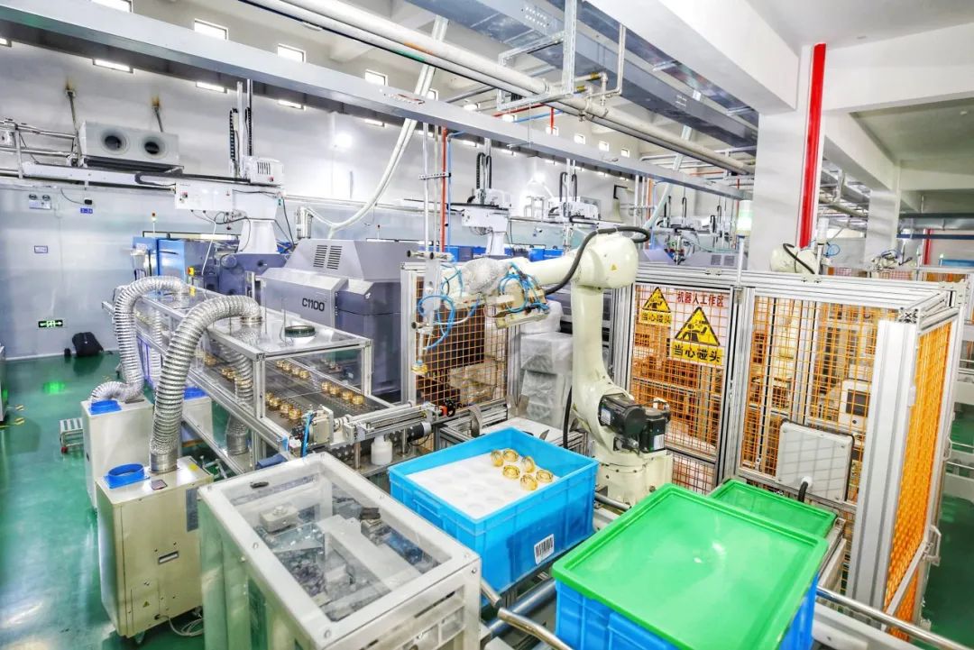 篤行實干在濱?！ば掠洟哓\盛新材領跑美妝包裝賽道 品牌管理